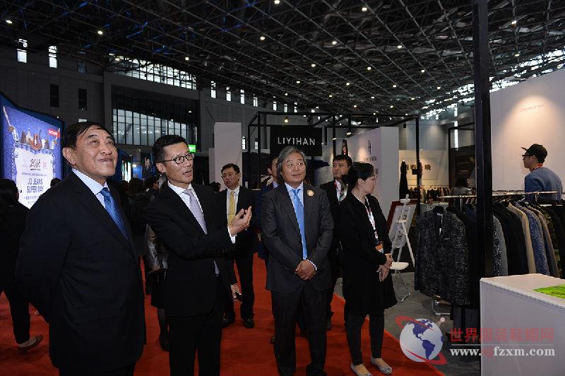 聚合产业链 迎战新消费时代 开幕首日CHIC2016秋季展迎来23615名观众