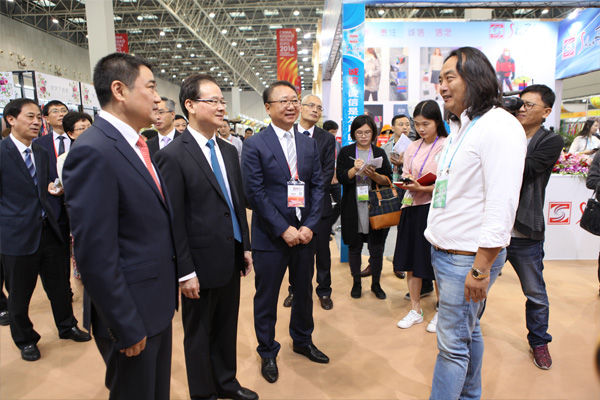 秋季纺博会开幕 行业标杆展会推动市场发展(图5)