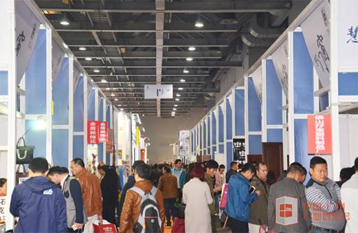 E:\2016门展现场照片\2016门展现场照片-OK\现场人气\通道人气F.JPG